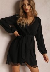 Czarna Sukienka Twinklebreeze. Czarne sukienki Renee, na imprezę, l, bez wzorów, z koronki, bez kołnierzyka, bez ramiączek. W wyprzedaży za 99.99 zł.