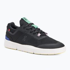 Buty damskie On The Roger Spin. Czarne buty treningowe On, bez wzorów, bez zapięcia, trekkingowe. Za 459.99 zł.