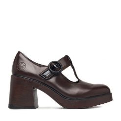 Półbuty Rieker. Brązowe półbuty wsuwane Rieker, bez wzorów, bez obcasa, na obcasie. Za 349.99 zł.