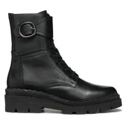 Botki Geox. Czarne botki Geox, bez wzorów, bez obcasa, na płaskiej podeszwie, bez zapięcia. Za 319.99 zł.
