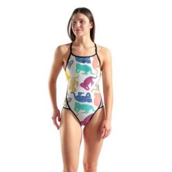 Strój Kąpielowy Damski Arena In The Wild Swimsuit Super. Białe stroje jednoczęściowe Arena, bez wzorów, z materiału, sportowe. Za 259.99 zł.