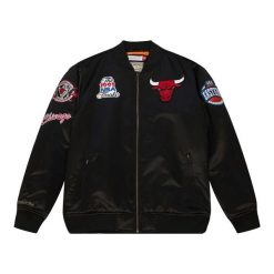 Kurtka satynowa Chicago Bulls Flight. Czarne kurtki Mitchell & Ness, m, bez wzorów, z poliesteru, bez kaptura. Za 678.50 zł.