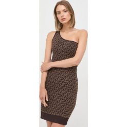 MICHAEL Michael Kors sukienka MU2817Q5KZ kolor brązowy mini dopasowana. Brązowe sukienki MICHAEL Michael Kors, m, bez wzorów, z dzianiny, bez kołnierzyka, bez ramiączek, mini, dopasowane. W wyprzedaży za 619.99 zł.
