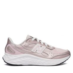 Buty do biegania New Balance. Czerwone buty do biegania New Balance, bez wzorów, bez zapięcia, do biegania. Za 449.99 zł.