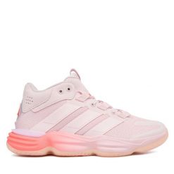 Buty halowe adidas. Czerwone buty sportowe lifestyle adidas, bez wzorów, bez zapięcia. Za 479.99 zł.