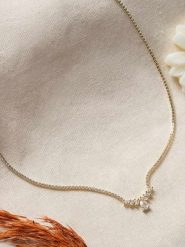 Lodie Silver Pozłacany naszyjnik z cyrkoniami - dł. 45 cm rozmiar: onesize. Szare naszyjniki Lodie Silver, z materiału, z cyrkonią, metalowe. Za 82.99 zł.