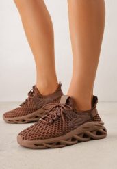 Brązowe Siateczkowe Sneakersy na Grubej Podeszwie z Perforacją Mirarien. Brązowe buty sportowe lifestyle Born2be, na lato, bez wzorów, z materiału, klasyczne, z okrągłym noskiem, bez zapięcia. Za 89.99 zł.