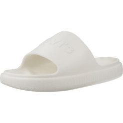 Klapki Levi's Model June Next S Kolor Biały. Białe klapki Levi's, bez wzorów, z gumy, bez obcasa, bez zapięcia. Za 114.99 zł.