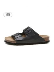 Teegu Klapki w kolorze czarnym rozmiar: 36. Czarne klapki teegu, bez wzorów, klasyczne, z otwartym noskiem, bez obcasa, bez zapięcia. Za 121.99 zł.