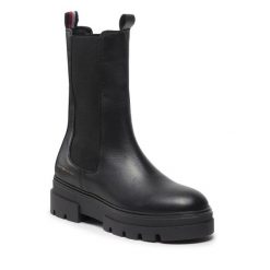 Sztyblety Tommy Hilfiger. Czarne botki Tommy Hilfiger, bez wzorów, bez obcasa, na płaskiej podeszwie, bez zapięcia. Za 519.99 zł.