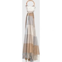 Answear - Szalik. Szare szaliki i kominy ANSWEAR, z bawełny. W wyprzedaży za 59.90 zł.