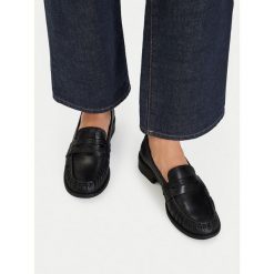 Mokasyny Lasocki. Czarne mokasyny Lasocki, bez wzorów. Za 229.99 zł.