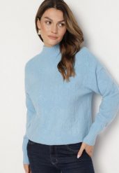 Niebieski Sweter Golf z Ozdobnym Tłoczeniem Zakończony Ściągaczem Melodiea. Niebieskie swetry Born2be, bez wzorów, z jeansu, klasyczne, bez ramiączek. Za 49.99 zł.