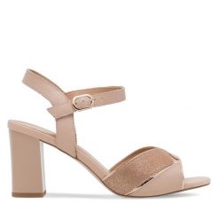 Sandały Lasocki. Brązowe sandały Lasocki, bez wzorów, bez obcasa, na słupku, bez zapięcia. Za 229.99 zł.
