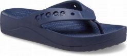Japonki Dla Dorosłych Crocs Baya Platform Flip. Niebieskie japonki Crocs, bez wzorów, z materiału. Za 99.99 zł.