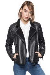 DAMSKA KURTKA SKÓRZANE TOM TAILOR FAKE SHEARLING BIKER JACKET 3721963.00.75. Czarne kurtki Tom Tailor, xl, bez wzorów, ze skóry, klasyczne, bez kaptura. Za 259.99 zł.