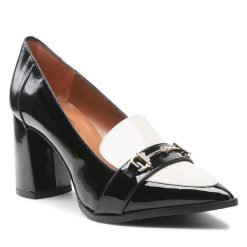 Półbuty Brenda Zaro. Czarne półbuty wsuwane Brenda Zaro, bez wzorów, bez obcasa, na obcasie. Za 539.99 zł.