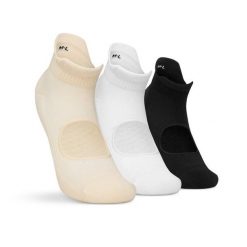 Antypoślizgowe skarpetki do jogi trójpak Fitness Siroko Scale. Brązowe skarpetki SIROKO, bez wzorów, z bawełny. Za 92.00 zł.