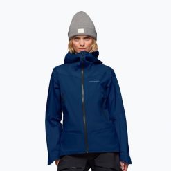 Kurtka przeciwdeszczowa damska NORRONA Falketind Gore-Tex. Niebieskie kurtki przeciwdeszczowe NORRONA, m, bez wzorów, z gore-texu, bez kaptura, trekkingowe, gore-tex. Za 2,479.00 zł.