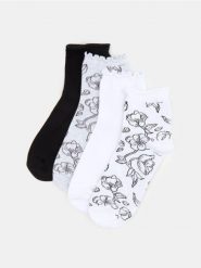 Bawełniane skarpetki 4 pack - wielobarwny. Skarpetki Sinsay, bez wzorów, z bawełny. Za 12.99 zł.