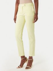Rinascimento Spodnie materiałowe CFC0128638003 Żółty Regular Fit. Żółte spodnie materiałowe Rinascimento, bez wzorów, z materiału. Za 399.99 zł.