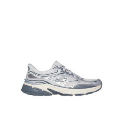 Buty damskie SKECHERS Stamina Sport. Białe buty treningowe Skechers, bez wzorów, bez zapięcia. Za 349.99 zł.