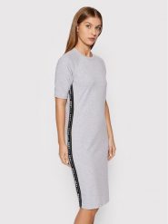 DKNY Sport Sukienka codzienna DP1D4250 Szary Regular Fit. Szare sukienki DKNY Sport, na co dzień, xs, bez wzorów, z bawełny, sportowe, bez kołnierzyka, bez ramiączek, proste. Za 219.99 zł.