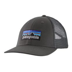 Czapka z daszkiem Patagonia P-6 Logo LoPro Trucker. Szare czapki z daszkiem Patagonia, bez wzorów, sportowe. Za 179.99 zł.