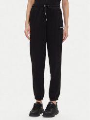 DKNY Sport Spodnie dresowe DP5P3632 Czarny Relaxed Fit. Czarne spodnie dresowe DKNY Sport, bez wzorów, z dresówki. Za 199.99 zł.