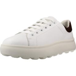 Buty GEOX D SPHERICA EC4 1 Biały. Białe buty trekkingowe Geox, ze skóry, bez zapięcia. Za 451.99 zł.