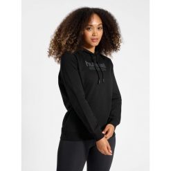 Sweat bluza z kapturem dla kobiet Hummel Booster. Czarne bluzy z kapturem Hummel, na zimę, xs, bez wzorów, z bawełny, z kapturem, na fitness i siłownię. Za 255.00 zł.