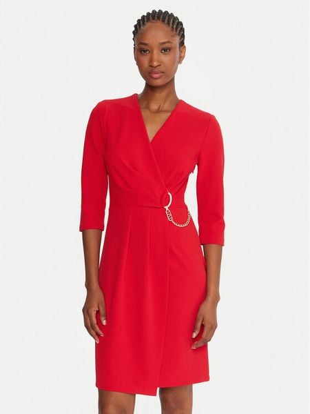 Rinascimento Sukienka koktajlowa CFC0020071002 Czerwony Regular Fit. Czerwone sukienki Rinascimento, l, bez wzorów, z syntetyku, wizytowe, bez kołnierzyka, bez ramiączek. Za 459.99 zł.