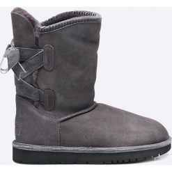 Tamaris - Botki. Botki marki Kazar. W wyprzedaży za 379.90 zł.