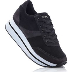 Sneakersy na podeszwie platformie bonprix czarny. Buty sportowe lifestyle marki Mohito. Za 89.99 zł.