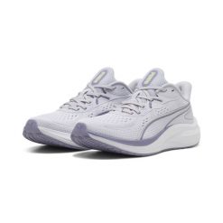 Buty do biegania unisex Skyrocket Lite 2 PUMA. Fioletowe buty do biegania Puma, bez wzorów, z gumy, bez zapięcia, do biegania. Za 179.00 zł.