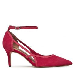 Szpilki Tamaris. Czerwone szpilki Tamaris, bez wzorów, bez obcasa, na szpilce, bez zapięcia. Za 289.99 zł.