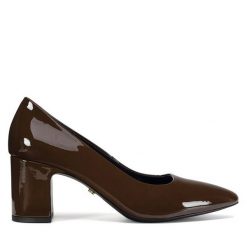 Czółenka Gino Rossi. Brązowe czółenka Gino Rossi, bez wzorów, bez obcasa, bez zapięcia. Za 299.99 zł.