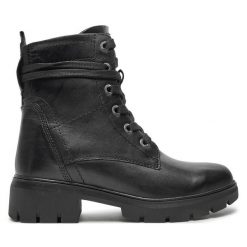 Trapery Tamaris. Czarne traperki Tamaris, bez wzorów, bez obcasa, bez zapięcia. Za 549.99 zł.