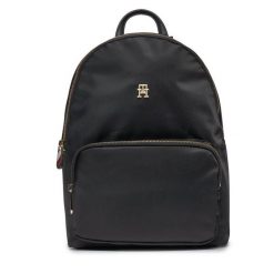 Plecak Tommy Hilfiger. Czarne plecaki Tommy Hilfiger, bez wzorów, bez dodatków. Za 429.99 zł.