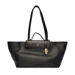 Torebka Patrizia Pepe. Czarne torebki klasyczne Patrizia Pepe, bez wzorów, klasyczne, bez dodatków. Za 1,749.00 zł.