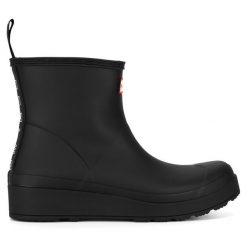 Kalosze Hunter. Czarne kalosze Hunter, bez wzorów, bez zapięcia. Za 349.99 zł.