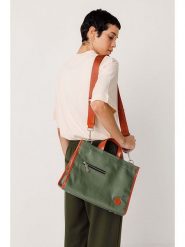 SKFK Torebka "Busot" w kolorze ciemnozielono-pomarańczowym rozmiar: onesize. Zielone torebki klasyczne SKFK, bez wzorów, z bawełny, przez ramię, bez dodatków. Za 260.99 zł.