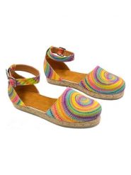 Calceo Espadryle ze wzorem rozmiar: 41. Espadryle Calceo, bez wzorów, bez obcasa. Za 180.91 zł.