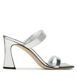 Klapki GIUSEPPE ZANOTTI. Szare klapki GIUSEPPE ZANOTTI, bez wzorów, bez obcasa, bez zapięcia. Za 1,419.00 zł.