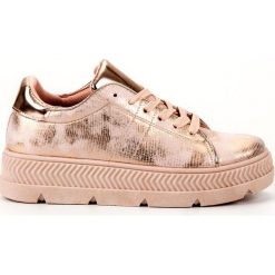 Bestelle Buty Sportowe Rose Gold. Czerwone buty treningowe Bestelle, bez wzorów, ze skóry, bez zapięcia, climacool (adidas). W wyprzedaży za 69.00 zł.