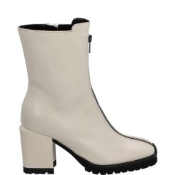 KREMOWE BOTKI 15221 NAPPA OSSO. Białe botki Venezia, bez wzorów, ze skóry, bez obcasa, bez zapięcia. Za 279.00 zł.
