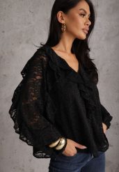 Czarna Koronkowa Bluzka z Falbankami Sewrana. Czarne bluzki Renee, l, bez wzorów, z futra, eleganckie, bez kołnierzyka, bez ramiączek. Za 149.99 zł.