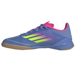 Buty piłkarskie adidas F50 League In IE3749 niebieskie. Niebieskie buty treningowe bez wzorów, z gumy, bez zapięcia, do piłki nożnej. Za 364.20 zł.