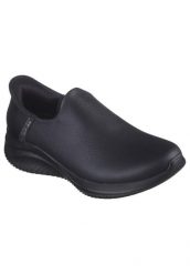 Buty sportowe Sneakersy damskie, Skechers Ultra Flex 3.0 - All Smooth Slip-ins. Czarne buty treningowe Skechers, bez wzorów, z materiału, przed kostkę, bez zapięcia, trekkingowe. Za 523.05 zł.