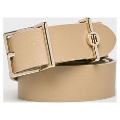Tommy Hilfiger - Pasek skórzany. Czarne paski Tommy Hilfiger, bez wzorów, z materiału. W wyprzedaży za 159.90 zł.